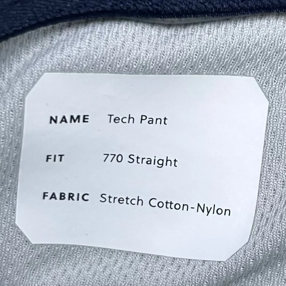 J. Crew Tech Pant 770 Straight 29x30 Golf Performance Office Brunch Business Gra